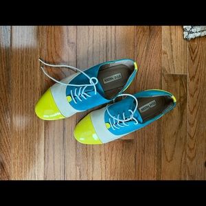 Oxford style Steve Madden shoes